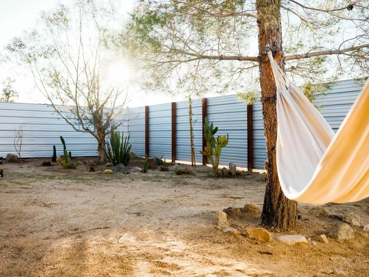 The Zen - Outdoor Shower, Gas Fireplace, Walkable To Shops & Restaurants Joshua Tree Kültér fotó