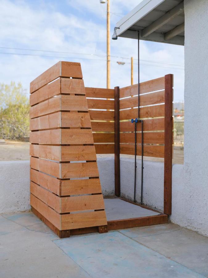 The Zen - Outdoor Shower, Gas Fireplace, Walkable To Shops & Restaurants Joshua Tree Kültér fotó